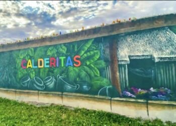 Enchulan Calderitas con “Rutas Mágicas de Color”