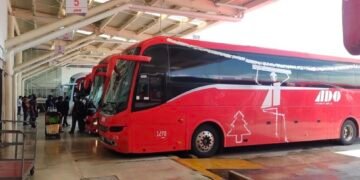 Autobuses, Pasajeros, Turismo, Vacaciones