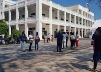 Aumento salarial a burócratas costará 26 mdp al gobierno de Quintana Roo