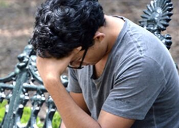 El uso desmedido de la tecnología incrementa la depresión en menores, alertan especialistas