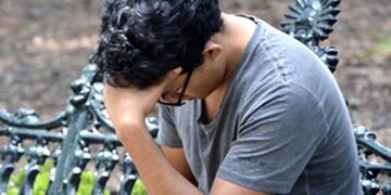 El uso desmedido de la tecnología incrementa la depresión en menores, alertan especialistas