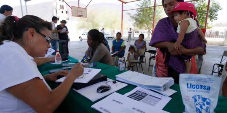 Amplían apoyo de leche para miles de hogares