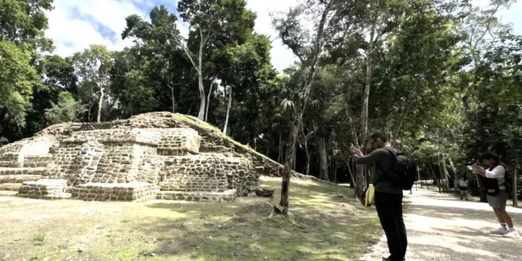 Ichkabal y una mayor conectividad ferroviaria detonan el turismo en Bacalar