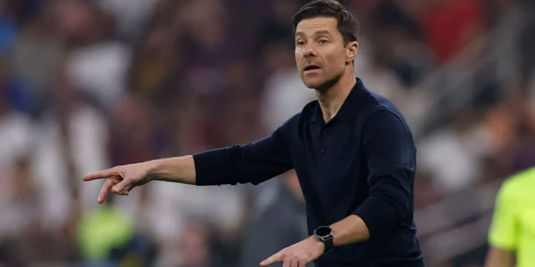 Se acabó la era Xabi: Real Madrid corta de raíz tras caída ante el Barcelona