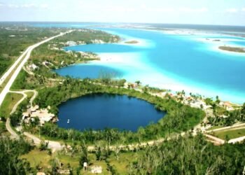 Celebra Bacalar sus XV años, con autonomía política, auge turístico y retos urbanos