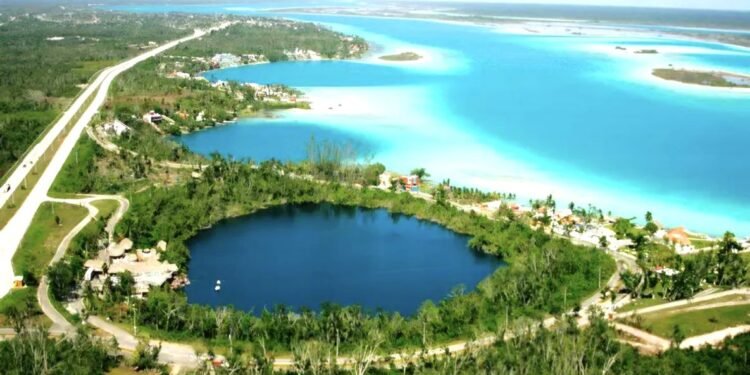 Celebra Bacalar sus XV años, con autonomía política, auge turístico y retos urbanos