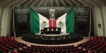 Quintana Roo propone incluir Educación Financiera en secundaria y bachillerato