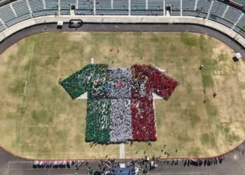 Más de 4 mil personas anotan Récord Guinness para México rumbo al Mundial