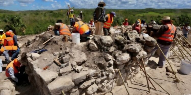 Hallazgos del Tren Maya revelan rutas comerciales y medicamentos extranjeros en Quintana Roo