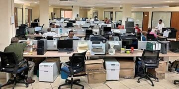 Depuran nómina estatal para fortalecer la administración pública