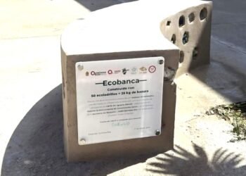 Instalan infraestructura urbana fabricada con 25 kilos de residuos