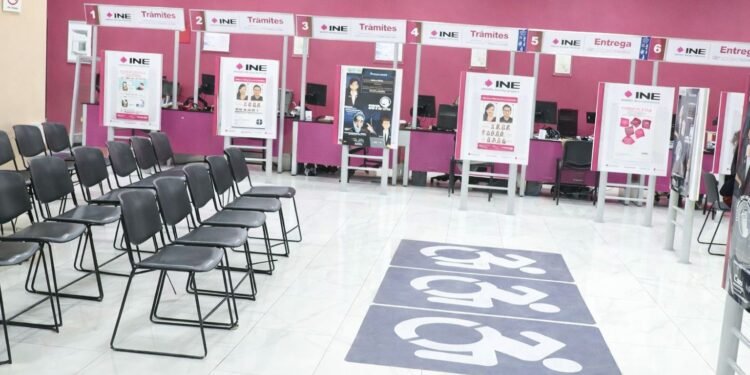 INE pausa servicios en módulos y trámites de transparencia por días inhábiles