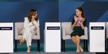 Quintana Roo busca evolucionar de destino turístico a hub financiero, invertirán 1.3 mmdd