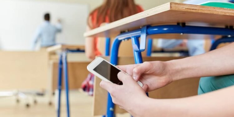 Adiós al celular en clases: Morelos aplica nueva regla en escuelas públicas y privadas