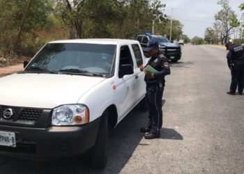 ¿Tomaste de más? Policía local ofrece llevar a casa a conductores