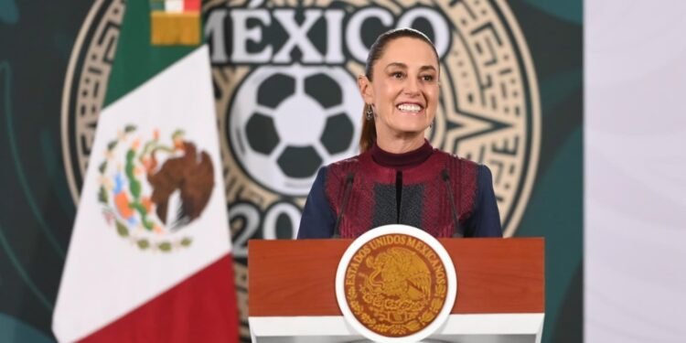 Sheinbaum cede su asiento del Mundial: una joven representará a México en la inauguración