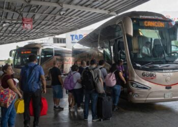 Antes de subirte al autobús en Semana Santa, revisa estas recomendaciones