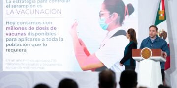 Vacunación masiva blinda al Caribe mexicano