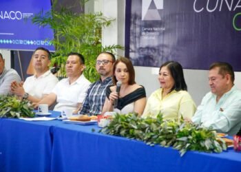 Urge la Canaco a vincular dificultades económicas con nuevas políticas estatales