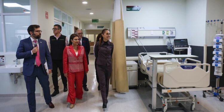 Gobierno planea 32 hospitales oncológicos en el país para cambiar la atención dirigida a la mujer