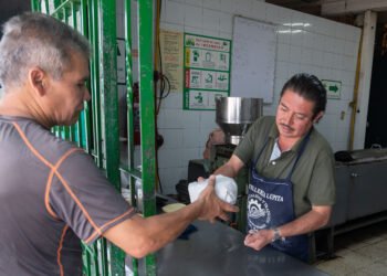 Tortilla en México se mantiene estable, aseguran autoridades y sector