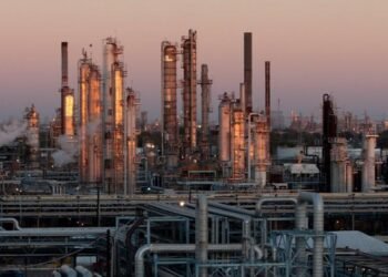 Derrame en muelle de Deer Park bajo control; limpieza concluirá en 48 horas, asegura Pemex