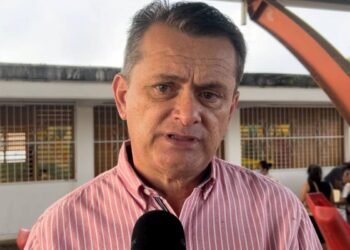 Persiste “cifra negra” de acoso escolar por parte de docentes; piden a sindicatos dejar de protegerlos