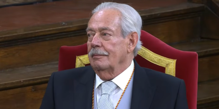 Siete y contando: el escritor Gonzalo Celorio gana el Cervantes para México