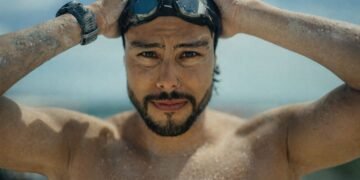 Récord en el Caribe mexicano: nadador completa ruta inédita de 85 km