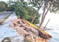 Erosión costera daña el Boulevard Bahía; advierten riesgos para peatones