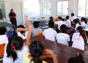 Gobierno estatal ampliará programas de prevención en planteles educativos