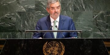 Juan Ramón de la Fuente deja la SRE; Roberto Velasco Álvarez asumirá la Cancillería