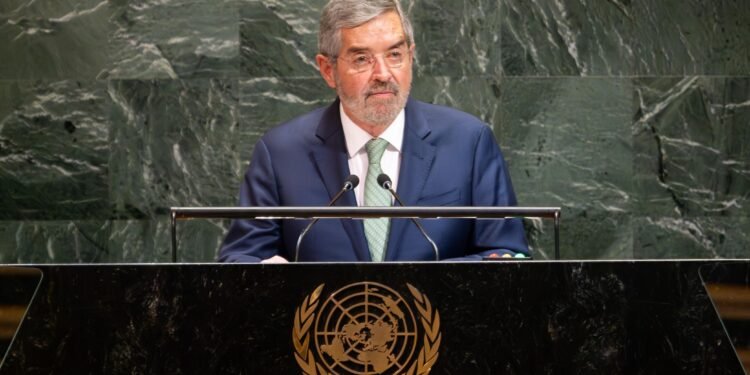 Juan Ramón de la Fuente deja la SRE; Roberto Velasco Álvarez asumirá la Cancillería