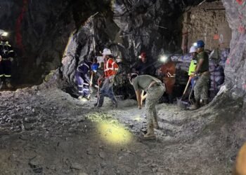 Localizan sin vida a trabajador atrapado en la mina Santa Fe; sigue búsqueda de último minero