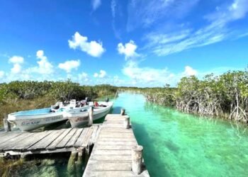 Proponen plan integral para consolidar a Mahahual sin depender de cruceros