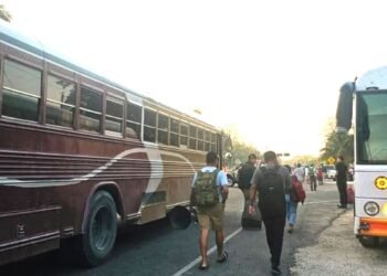 Transportistas en Belice se van a huelga por altos precios de combustibles