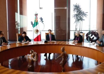 Senado recibe nombramiento de Velasco como canciller; avanza proceso de ratificación