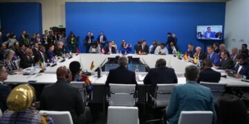 México impulsa agenda de paz y reforestación global en cumbre internacional en España