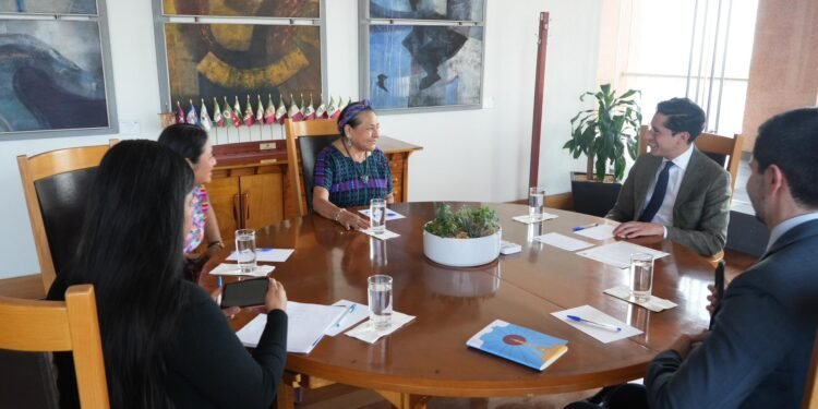 ¿Quién es Rigoberta Menchú? La recién nombrada alta consejera en la política exterior mexicana