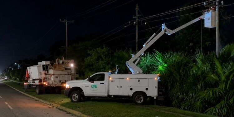 ¡Otra vez sin luz! Reportan apagones en distintos puntos de Chetumal