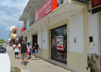 ¿Tu negocio no tiene permiso? Ayuntamiento advierte sanciones de hasta 50 mil pesos