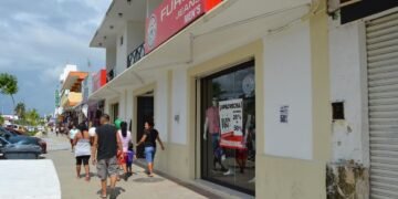 ¿Tu negocio no tiene permiso? Ayuntamiento advierte sanciones de hasta 50 mil pesos