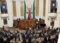 ¡Llévele llévele! Acusan de convertir en tianguis los pasillos del congreso de la Ciudad de México