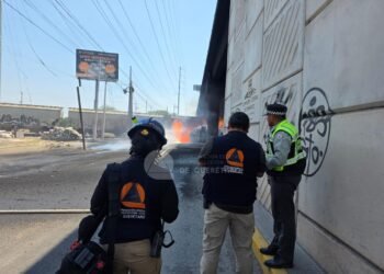 Así fue el choque entre una pipa y un tren que terminó en explosión en Querétaro