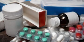 ¿Compraste diclofenaco o antiácidos? Alertan por robo de medicamentos de uso común