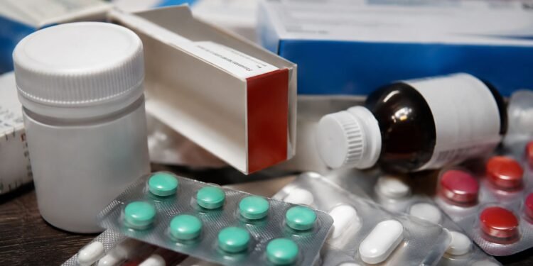 ¿Compraste diclofenaco o antiácidos? Alertan por robo de medicamentos de uso común