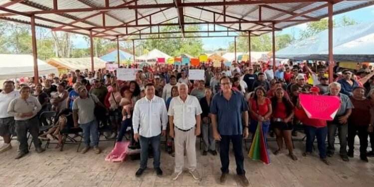 De la Central de Abastos a Monte Sanaí: Rafael Marín Mollinedo suma encuentros en Cancún