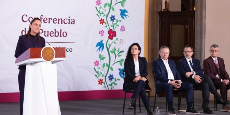 ¿Votar dos veces en distintas casillas? Sheinbaum quiere evitarlo: plantea nueva elección judicial