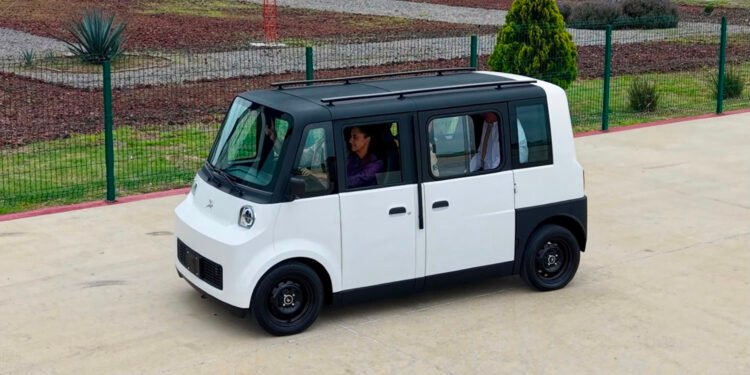 ¿Cómo funciona y cuánto cuesta? Presentan Olinia, el nuevo vehículo eléctrico hecho en México