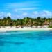 ¿Adiós al turismo masivo? Sheinbaum busca convertir Mahahual en Área Natural Protegida